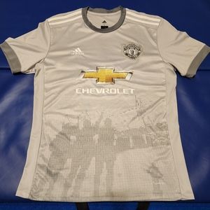 Manchester United 2017-18 Third Kit